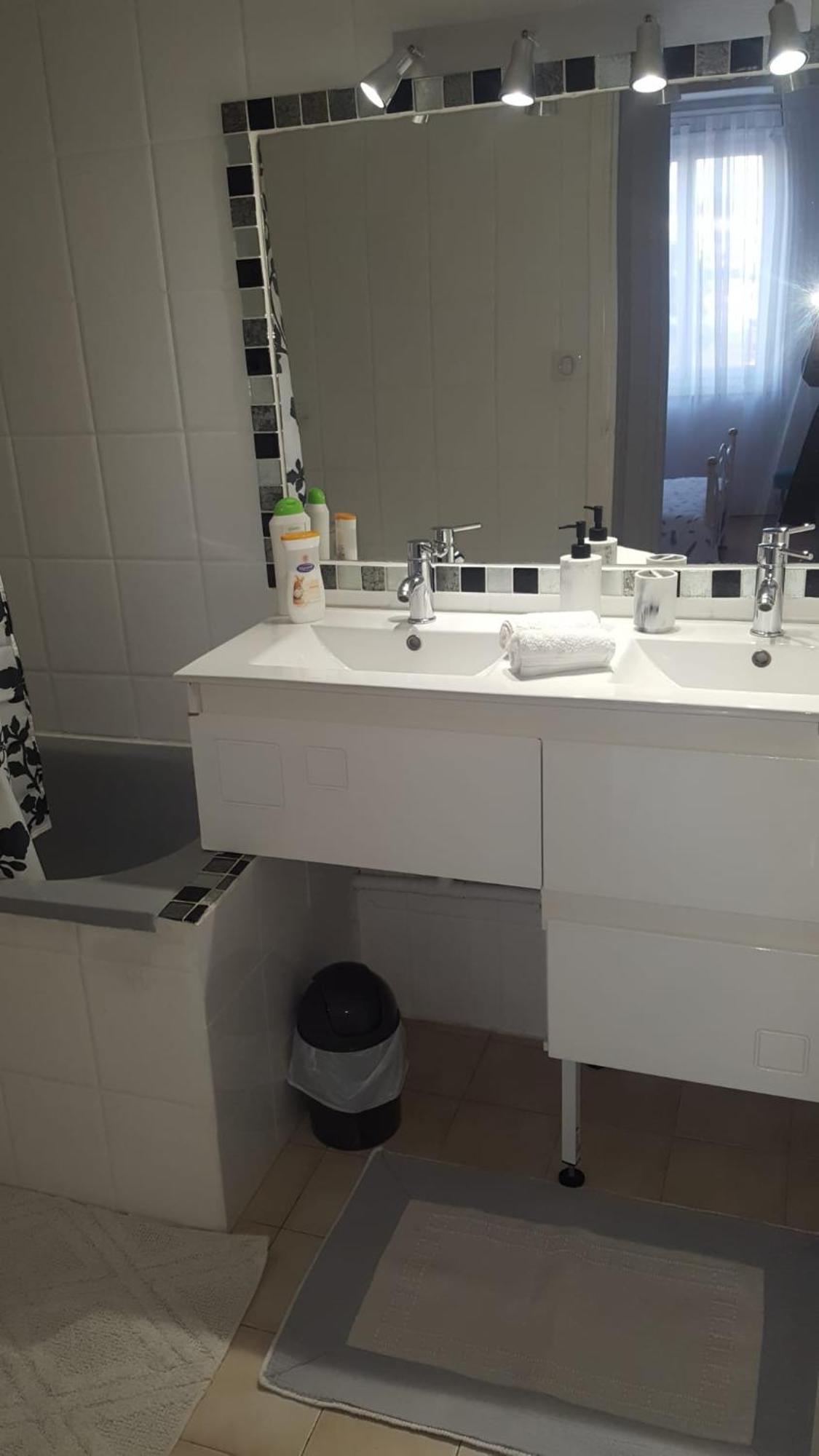 Appartements Au Cros De Cagnes Room photo